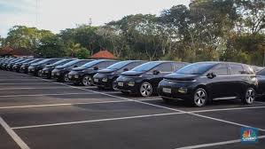 Mobil Listrik 'Biasa' Bisa Mogok di 2026. Kenapa? Sistem 'Vehicle-to-Grid' Jadi Wajib, dan Anda Bisa Dapat Uang dari Mobil yang Parkir